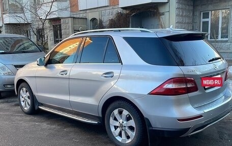 Mercedes-Benz M-Класс, 2012 год, 3 300 000 рублей, 3 фотография