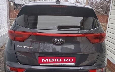 KIA Sportage IV рестайлинг, 2017 год, 1 750 000 рублей, 2 фотография