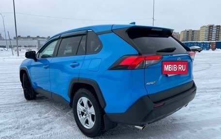 Toyota RAV4, 2020 год, 3 229 000 рублей, 5 фотография