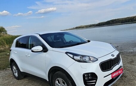 KIA Sportage IV рестайлинг, 2017 год, 2 050 000 рублей, 4 фотография