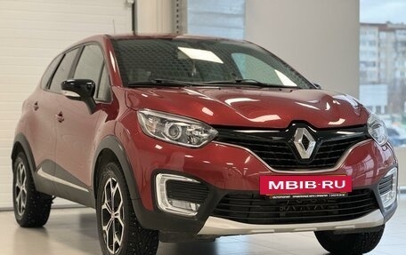 Renault Kaptur I рестайлинг, 2018 год, 1 665 000 рублей, 3 фотография