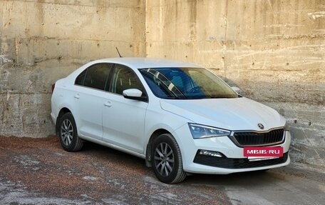 Skoda Rapid II, 2022 год, 2 380 000 рублей, 2 фотография