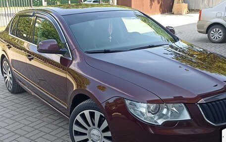 Skoda Superb III рестайлинг, 2008 год, 1 350 000 рублей, 8 фотография