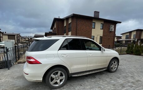 Mercedes-Benz M-Класс, 2012 год, 2 900 000 рублей, 3 фотография