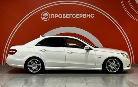 Mercedes-Benz E-Класс, 2012 год, 1 870 000 рублей, 4 фотография