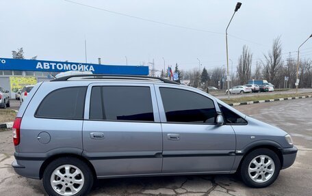 Opel Zafira A рестайлинг, 2004 год, 650 000 рублей, 4 фотография