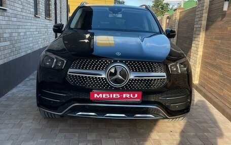 Mercedes-Benz GLE, 2019 год, 7 750 000 рублей, 2 фотография