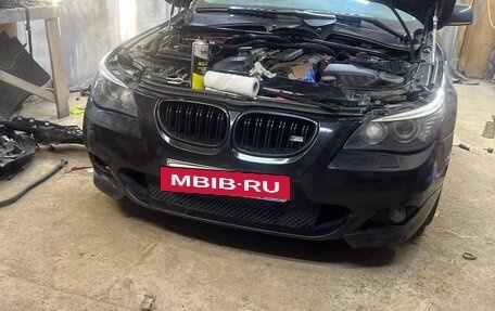 BMW 5 серия, 2004 год, 1 100 000 рублей, 2 фотография