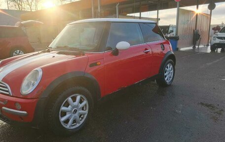 MINI Hatch, 2003 год, 650 000 рублей, 2 фотография