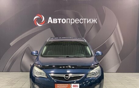 Opel Astra J, 2011 год, 900 000 рублей, 2 фотография