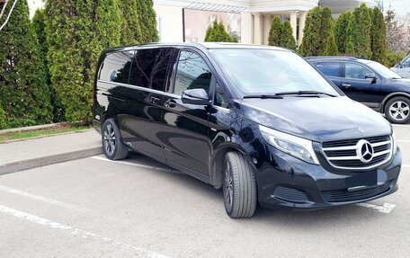 Mercedes-Benz V-Класс, 2017 год, 5 900 000 рублей, 5 фотография