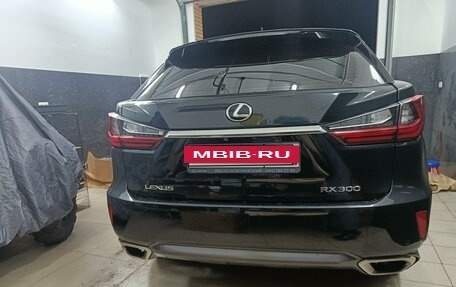 Lexus RX IV рестайлинг, 2018 год, 4 200 000 рублей, 2 фотография