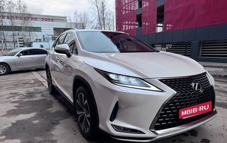 Lexus RX IV рестайлинг, 2021 год, 6 500 000 рублей, 3 фотография