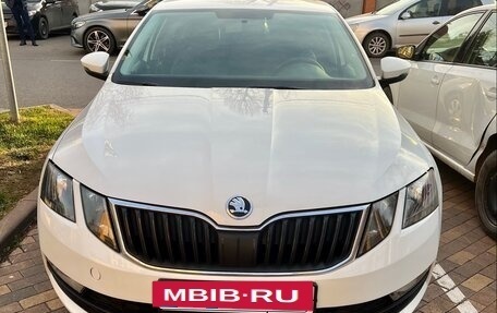 Skoda Octavia, 2018 год, 1 050 000 рублей, 2 фотография