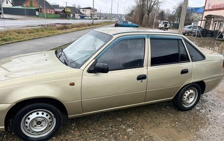 Daewoo Nexia I рестайлинг, 2009 год, 250 000 рублей, 3 фотография