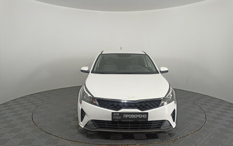 KIA Rio IV, 2022 год, 1 698 000 рублей, 2 фотография