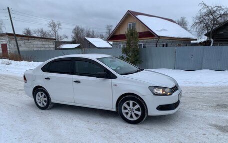 Volkswagen Polo VI (EU Market), 2011 год, 585 000 рублей, 9 фотография