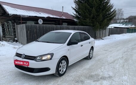 Volkswagen Polo VI (EU Market), 2011 год, 585 000 рублей, 10 фотография