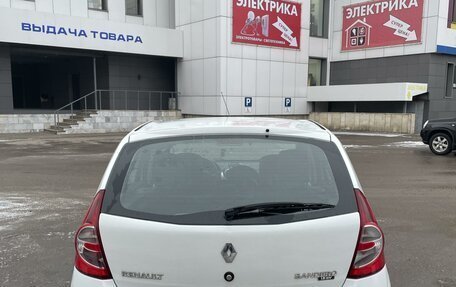 Renault Sandero I, 2011 год, 850 000 рублей, 4 фотография