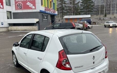 Renault Sandero I, 2011 год, 850 000 рублей, 3 фотография