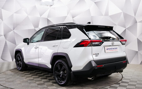 Toyota RAV4, 2021 год, 3 599 000 рублей, 3 фотография