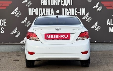 Hyundai Solaris II рестайлинг, 2012 год, 855 000 рублей, 5 фотография