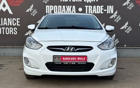 Hyundai Solaris II рестайлинг, 2012 год, 855 000 рублей, 2 фотография