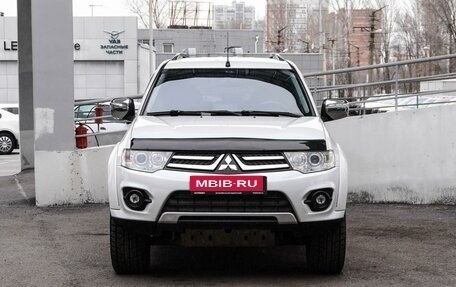 Mitsubishi Pajero Sport II рестайлинг, 2014 год, 2 449 000 рублей, 3 фотография