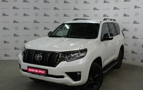 Toyota Land Cruiser Prado 150 рестайлинг 2, 2021 год, 6 750 000 рублей, 1 фотография