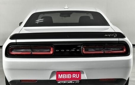 Dodge Challenger III рестайлинг 2, 2021 год, 13 382 000 рублей, 7 фотография