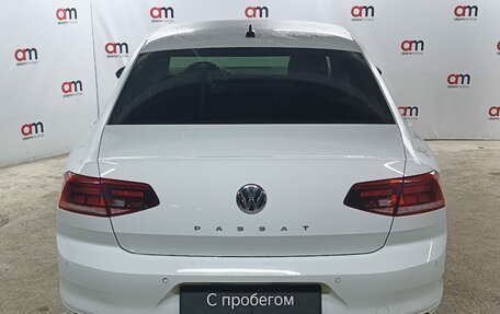 Volkswagen Passat B8 рестайлинг, 2020 год, 2 399 000 рублей, 6 фотография