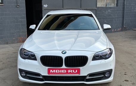 BMW 5 серия, 2014 год, 2 400 000 рублей, 2 фотография