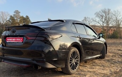 Toyota Camry, 2018 год, 2 900 000 рублей, 1 фотография