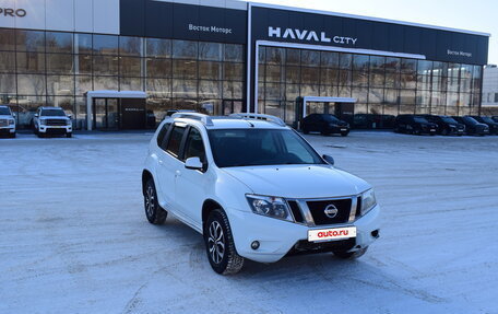 Nissan Terrano III, 2015 год, 897 000 рублей, 2 фотография