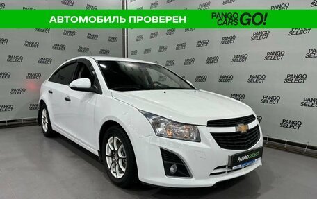 Chevrolet Cruze II, 2014 год, 825 000 рублей, 3 фотография