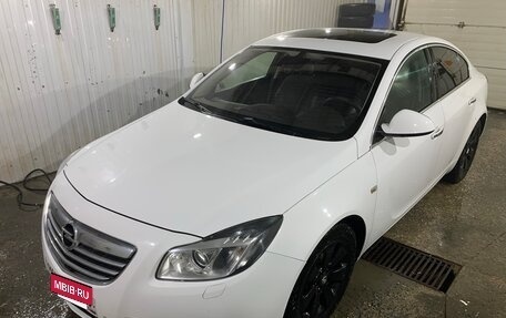 Opel Insignia II рестайлинг, 2010 год, 1 050 000 рублей, 2 фотография