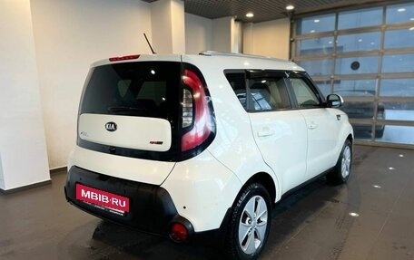 KIA Soul II рестайлинг, 2016 год, 1 540 000 рублей, 3 фотография