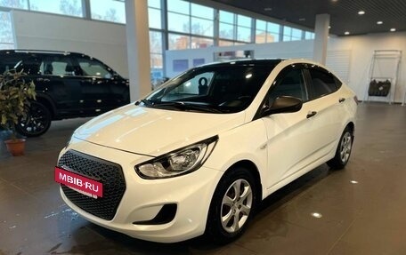 Hyundai Solaris II рестайлинг, 2013 год, 830 000 рублей, 7 фотография