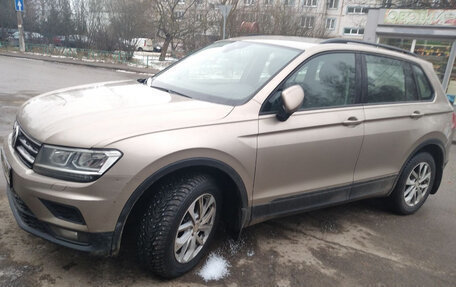 Volkswagen Tiguan II, 2020 год, 3 200 000 рублей, 1 фотография