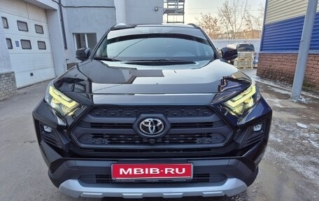 Toyota RAV4, 2023 год, 4 125 000 рублей, 1 фотография