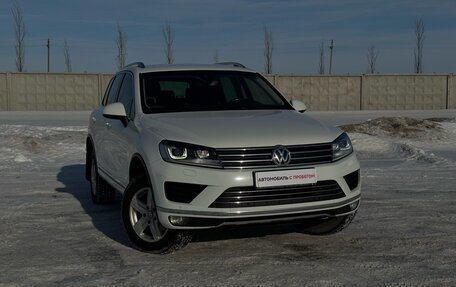 Volkswagen Touareg III, 2015 год, 2 900 000 рублей, 3 фотография