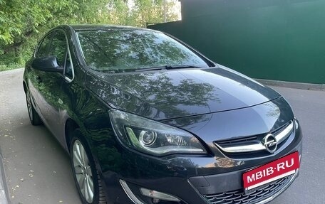 Opel Astra J, 2014 год, 1 200 000 рублей, 7 фотография