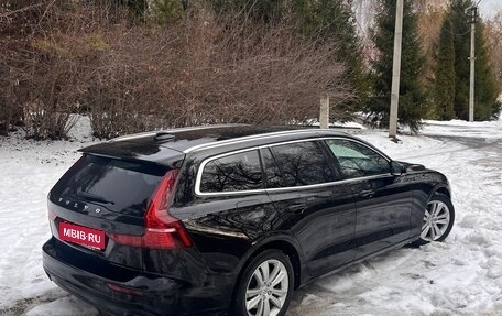 Volvo V60 II, 2018 год, 2 750 000 рублей, 2 фотография