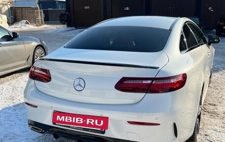 Mercedes-Benz E-Класс, 2019 год, 4 550 000 рублей, 4 фотография