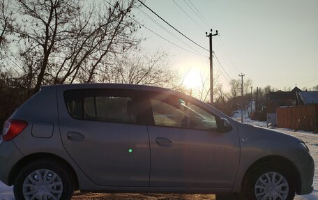 Renault Sandero II рестайлинг, 2017 год, 880 000 рублей, 9 фотография