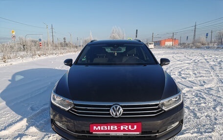 Volkswagen Passat B8 рестайлинг, 2019 год, 2 220 000 рублей, 2 фотография