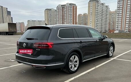 Volkswagen Passat B8 рестайлинг, 2018 год, 3 700 000 рублей, 6 фотография