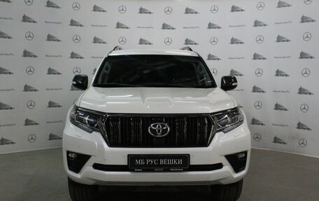 Toyota Land Cruiser Prado 150 рестайлинг 2, 2021 год, 6 750 000 рублей, 2 фотография