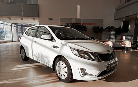 KIA Rio III рестайлинг, 2013 год, 784 000 рублей, 7 фотография