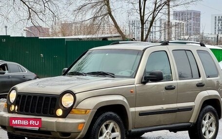 Jeep Cherokee, 2006 год, 640 000 рублей, 2 фотография